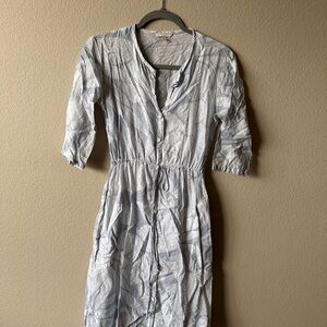 Elegant Blue Button-Up Dress